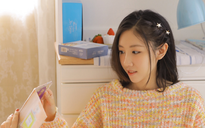 “锋刃-2025”国际狙击手射击竞赛进行“搭乘舟艇水上狙击”课目竞赛